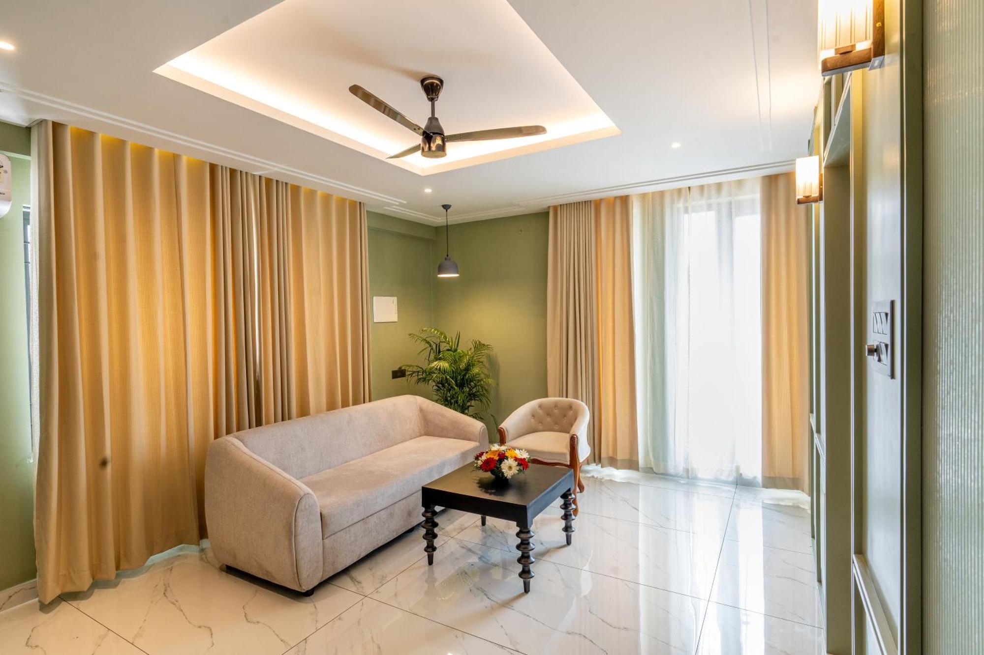 Court 11 By Dimora Hotel Kochi Bagian luar foto