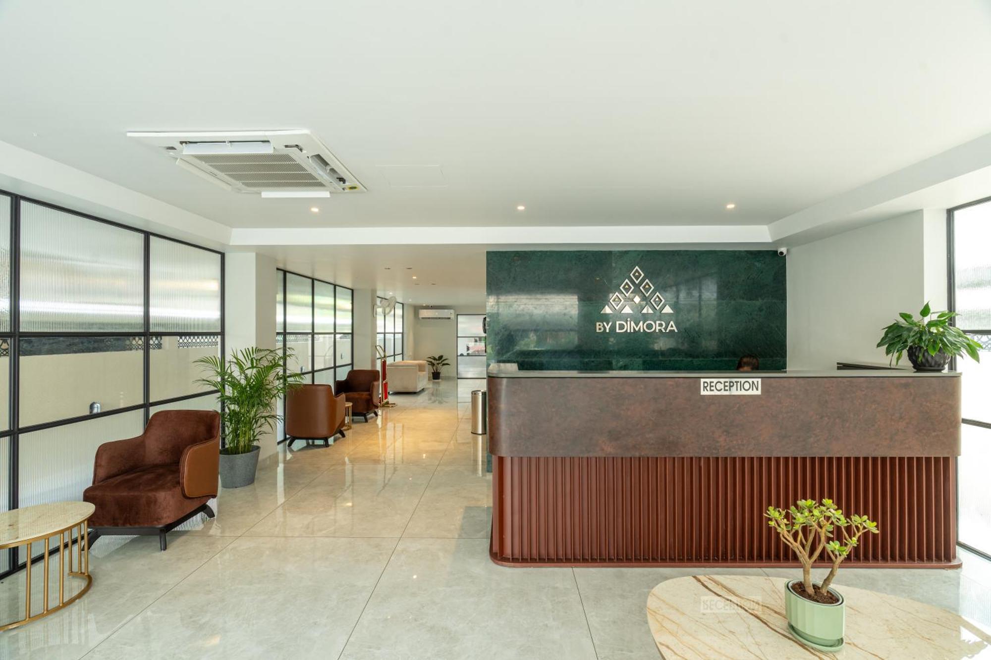 Court 11 By Dimora Hotel Kochi Bagian luar foto