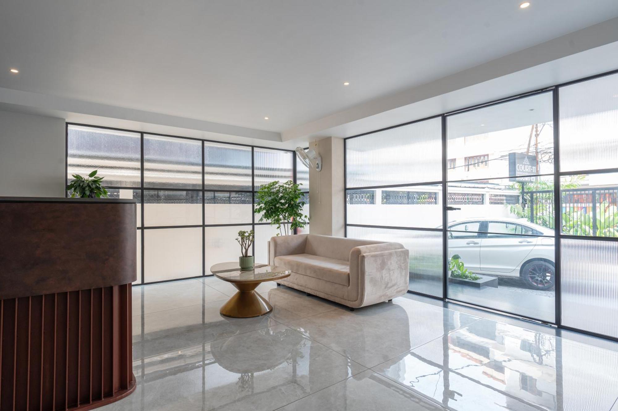 Court 11 By Dimora Hotel Kochi Bagian luar foto