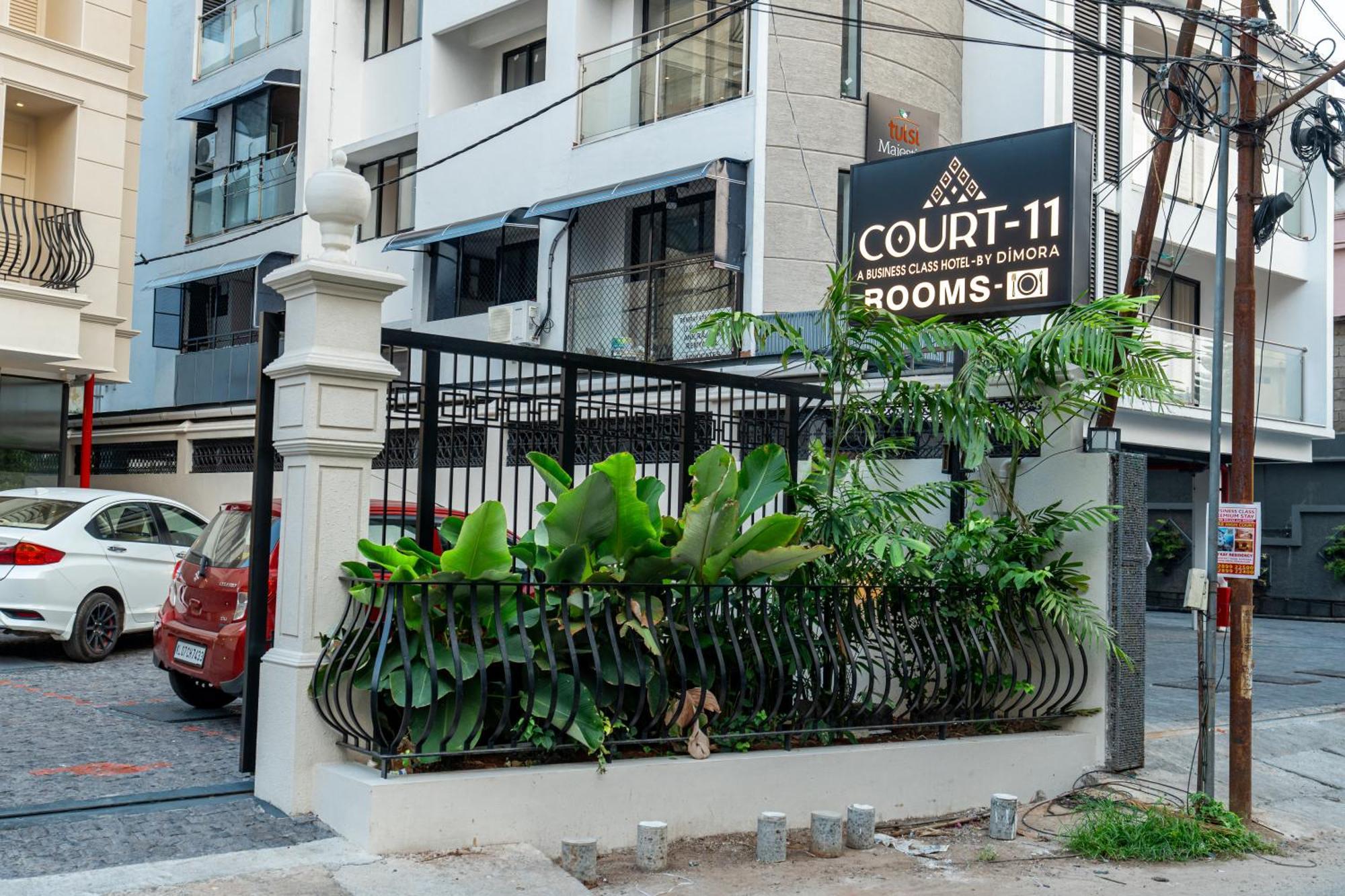 Court 11 By Dimora Hotel Kochi Bagian luar foto
