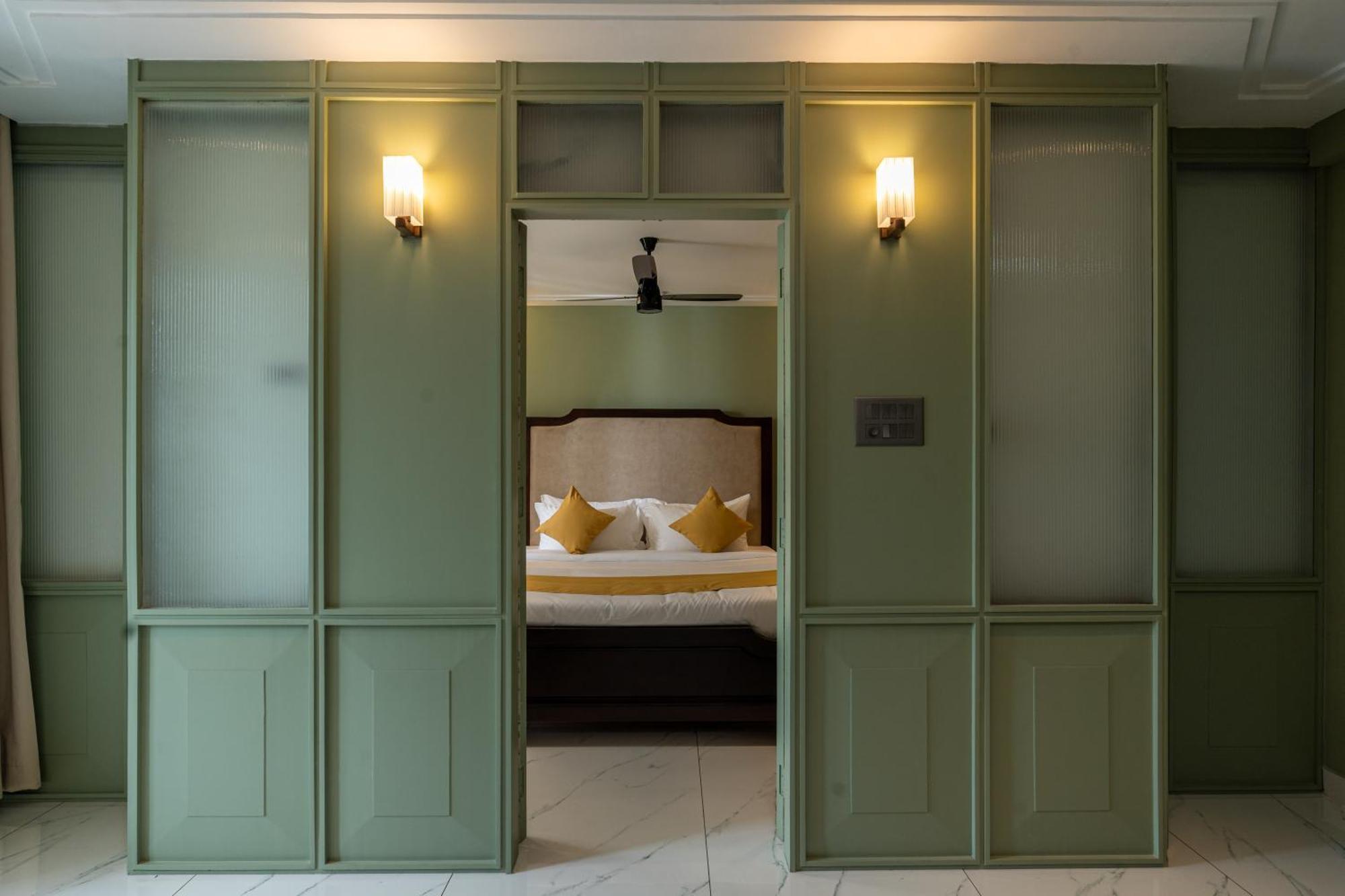Court 11 By Dimora Hotel Kochi Bagian luar foto