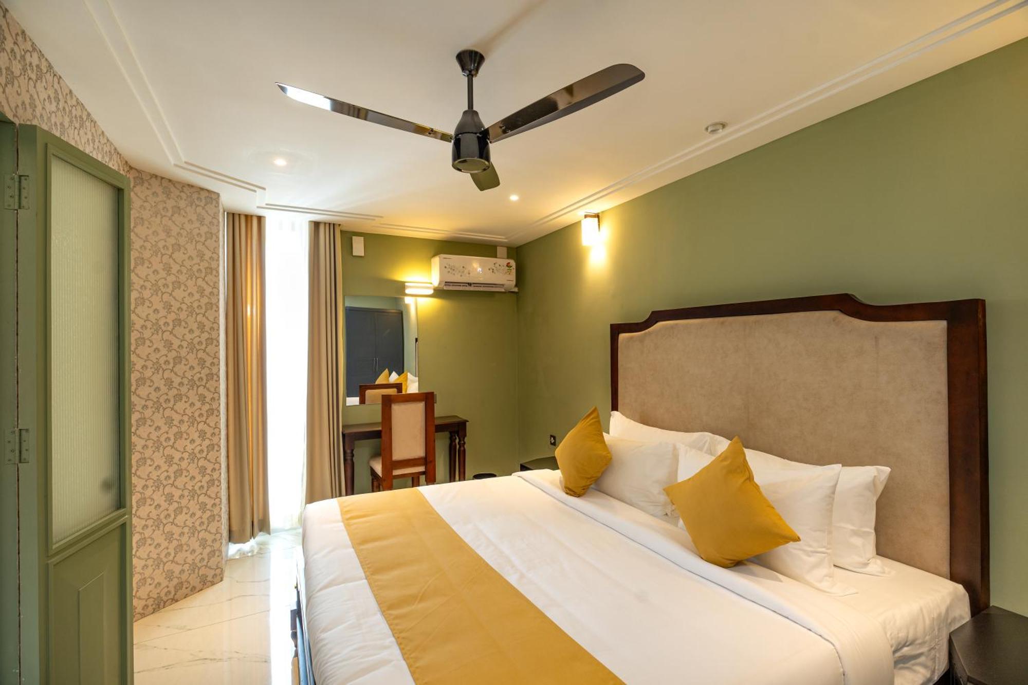 Court 11 By Dimora Hotel Kochi Bagian luar foto